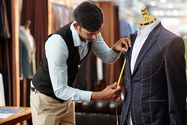 The Premium Suit Bespoke Tailors Redefining Made-to-Measure Excellence Worldwide
